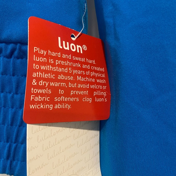 New with tags - Lululemon Vintage Da Bomber Blue Cropped Jacket - Picture 6 of 8